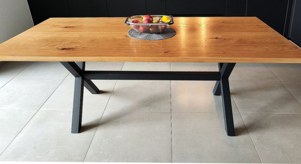 Paulownia plywood veneered
Kiri plywood veneered